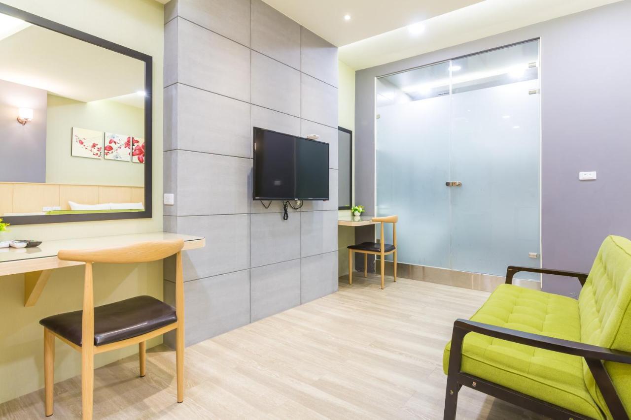 Enjoy Slow Living Tainan Extérieur photo
